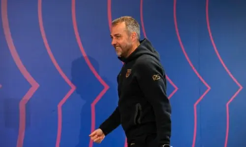 FC Barcellona: un giocatore indesiderato si prepara a scontrarsi con Hansi Flick!