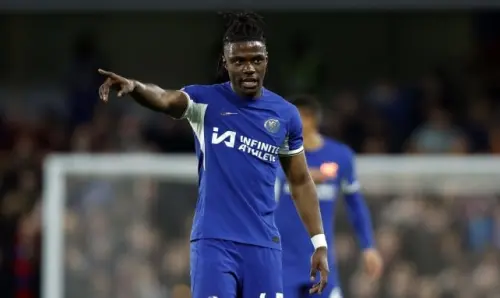 384 giorni di assenza, 5 infortuni: il doloroso calvario di Roméo Lavia al Chelsea