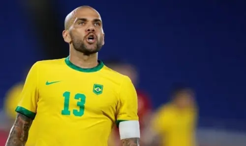 Dani Alves torna in tribunale