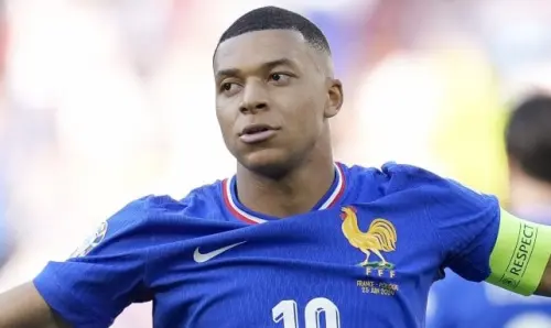 La forte presa di posizione di Kylian Mbappé sul razzismo in Francia e nel calcio