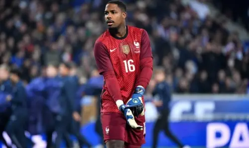 Milan: Mike Maignan non commenta il suo possibile rinnovo di contratto