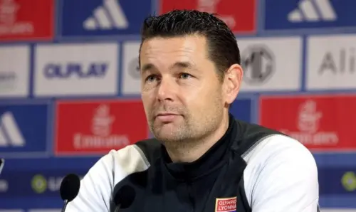 Montpellier: Jean-Louis Gasset punta su Pierre Sage e altri due allenatori per la sostituzione!