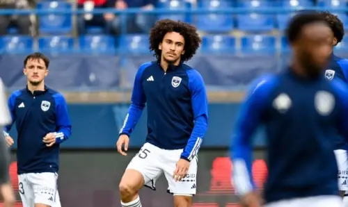 Il Bordeaux regala per la promozione in National… le infradito ufficiali del club