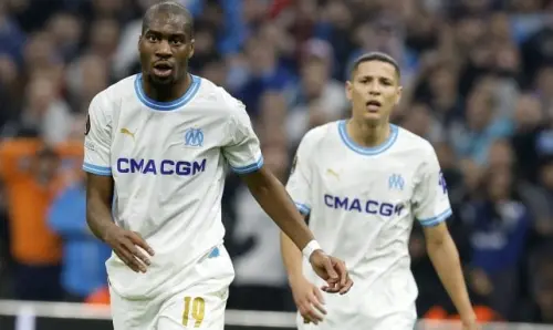 Olympique Marsiglia: Geoffrey Kondogbia difende Roberto De Zerbi dalle critiche